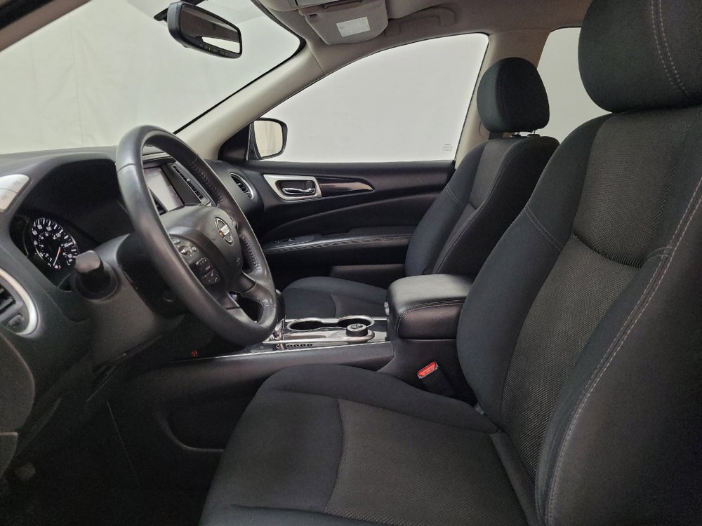 Used 2018 Nissan Pathfinder SV AWD/4WD image 17