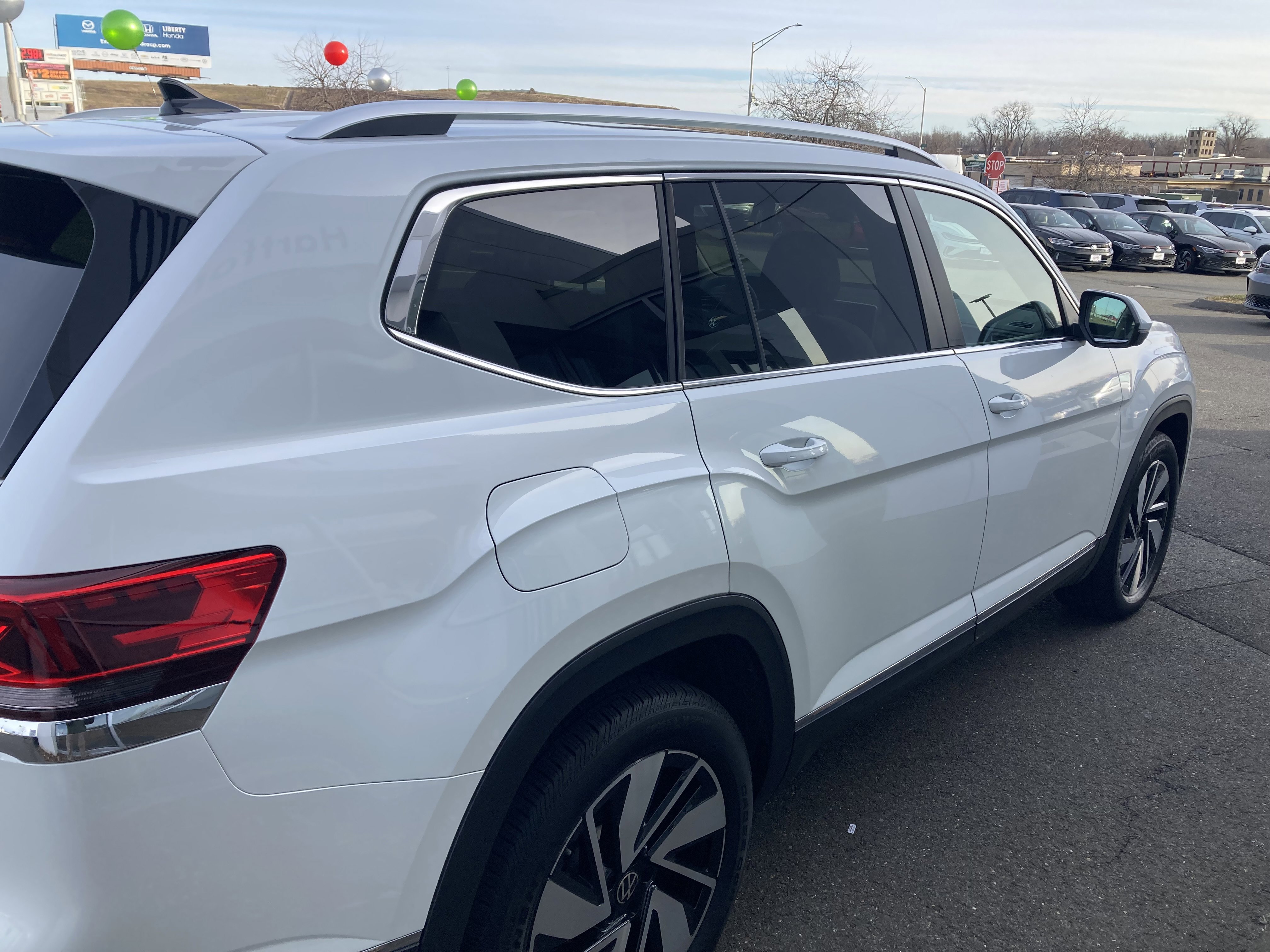 Certified 2025 Volkswagen Atlas SEL image 6