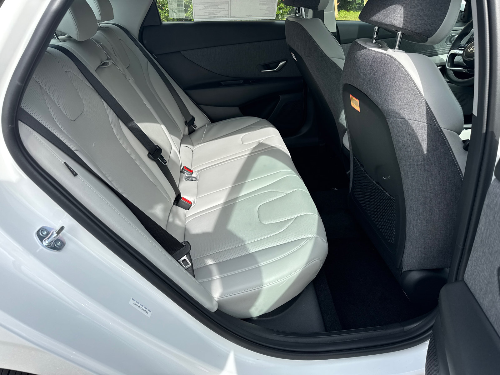 New 2026 Hyundai Elantra Limited FWD image 16