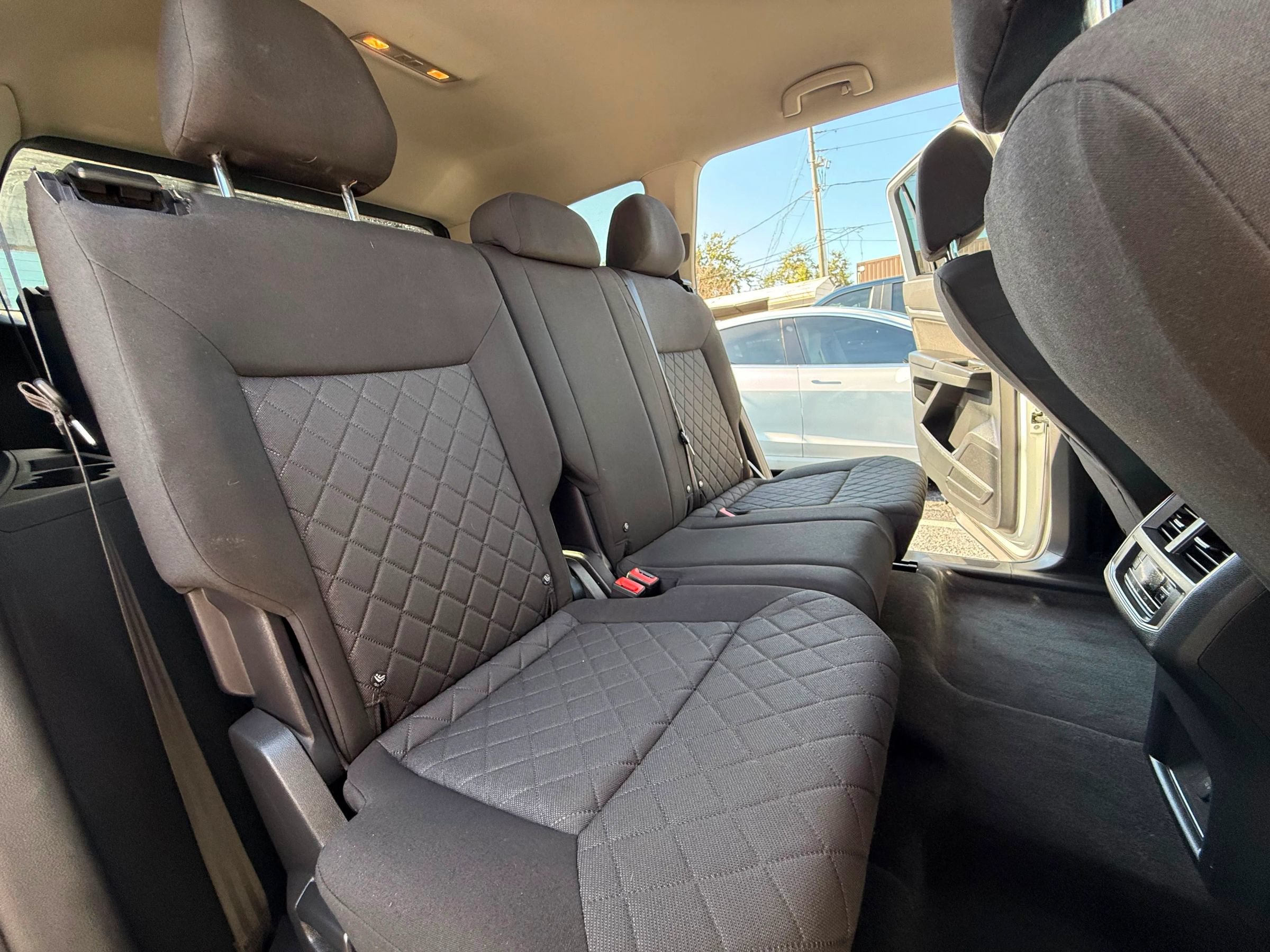 Used 2019 Volkswagen Atlas S FWD image 12