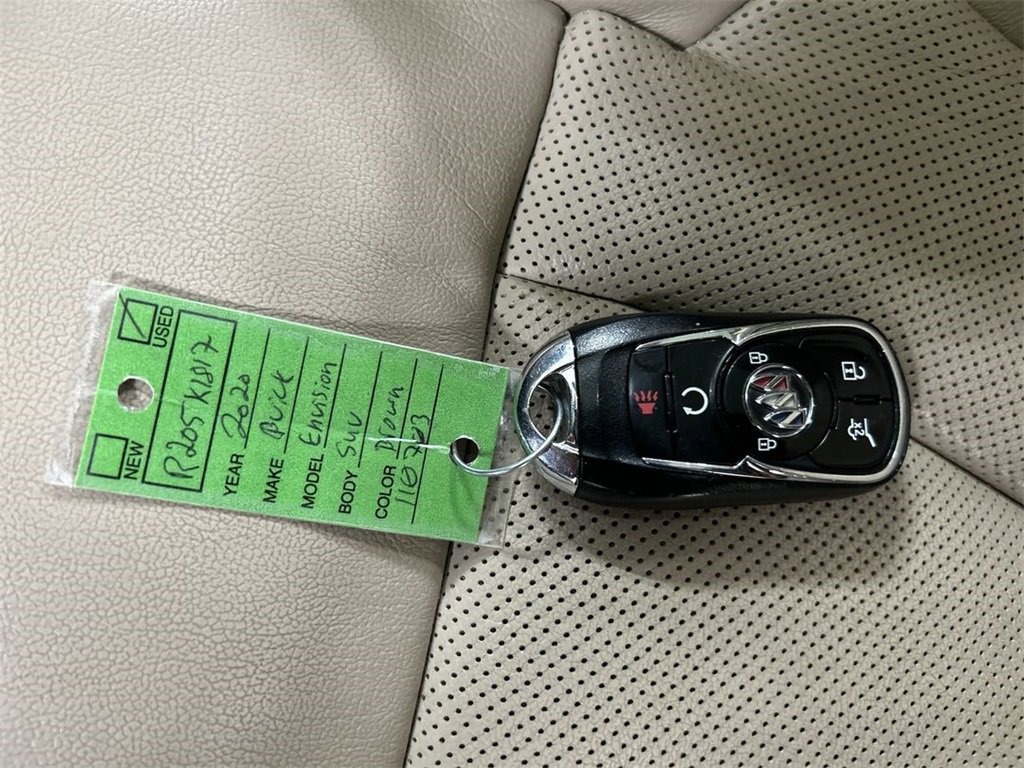 Used 2020 Buick Envision Premium w/ Driver Confidence Package image 23