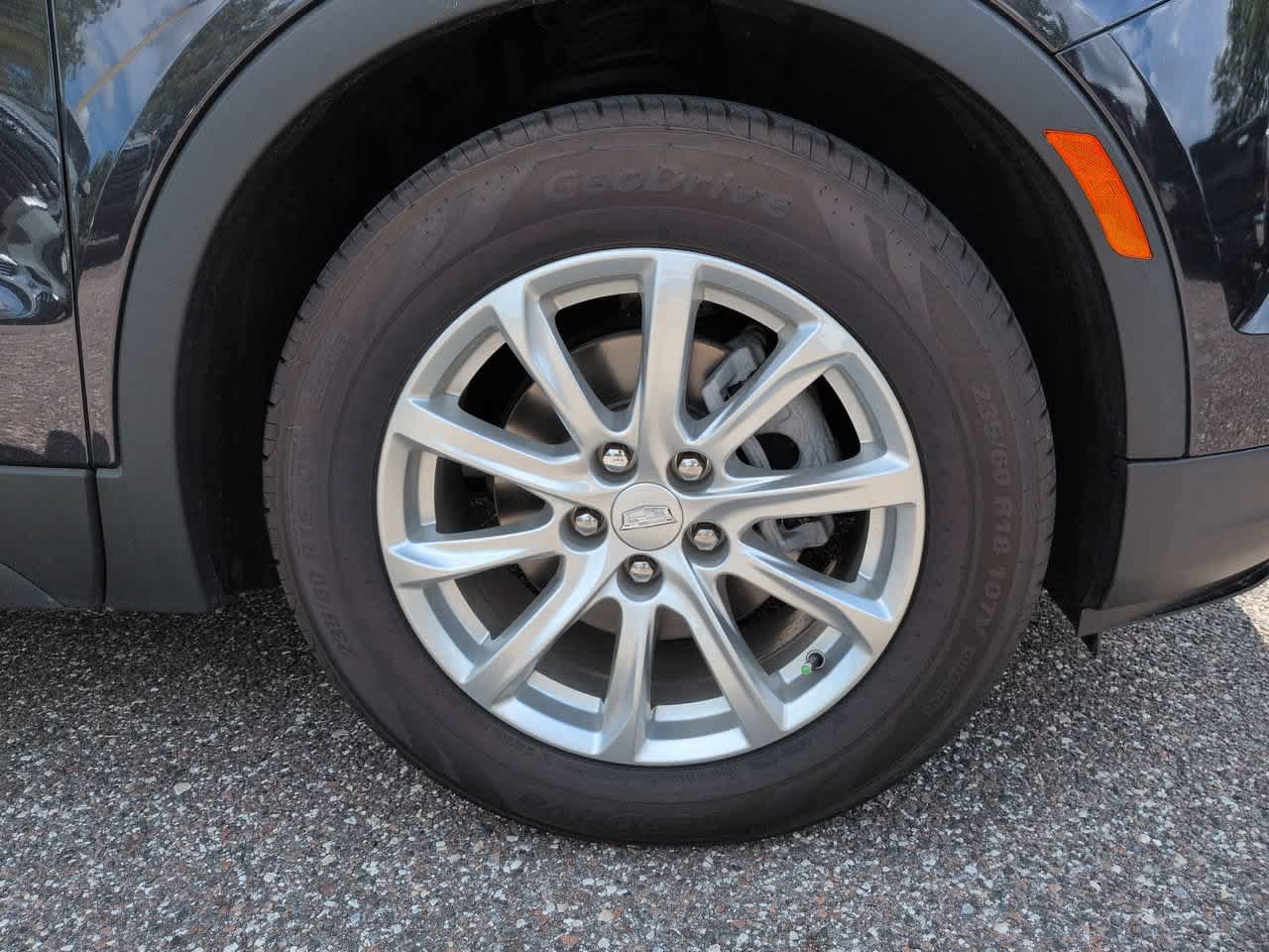 Used 2023 Cadillac XT4 Luxury FWD image 11