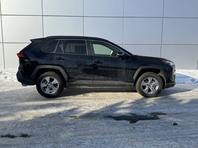 Certified 2025 Toyota RAV4 LE image 32