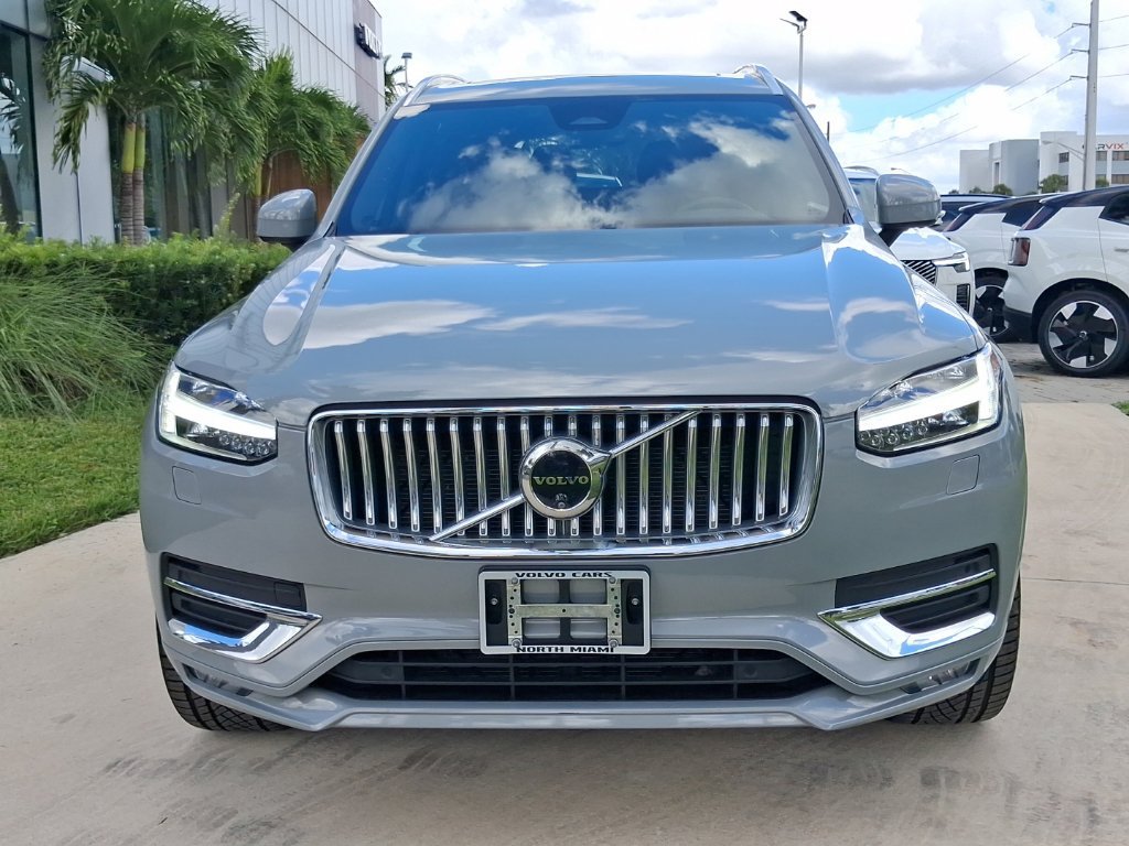 Certified 2024 Volvo XC90 B5 Plus w/ Protection Package Premier AWD/4WD image 2