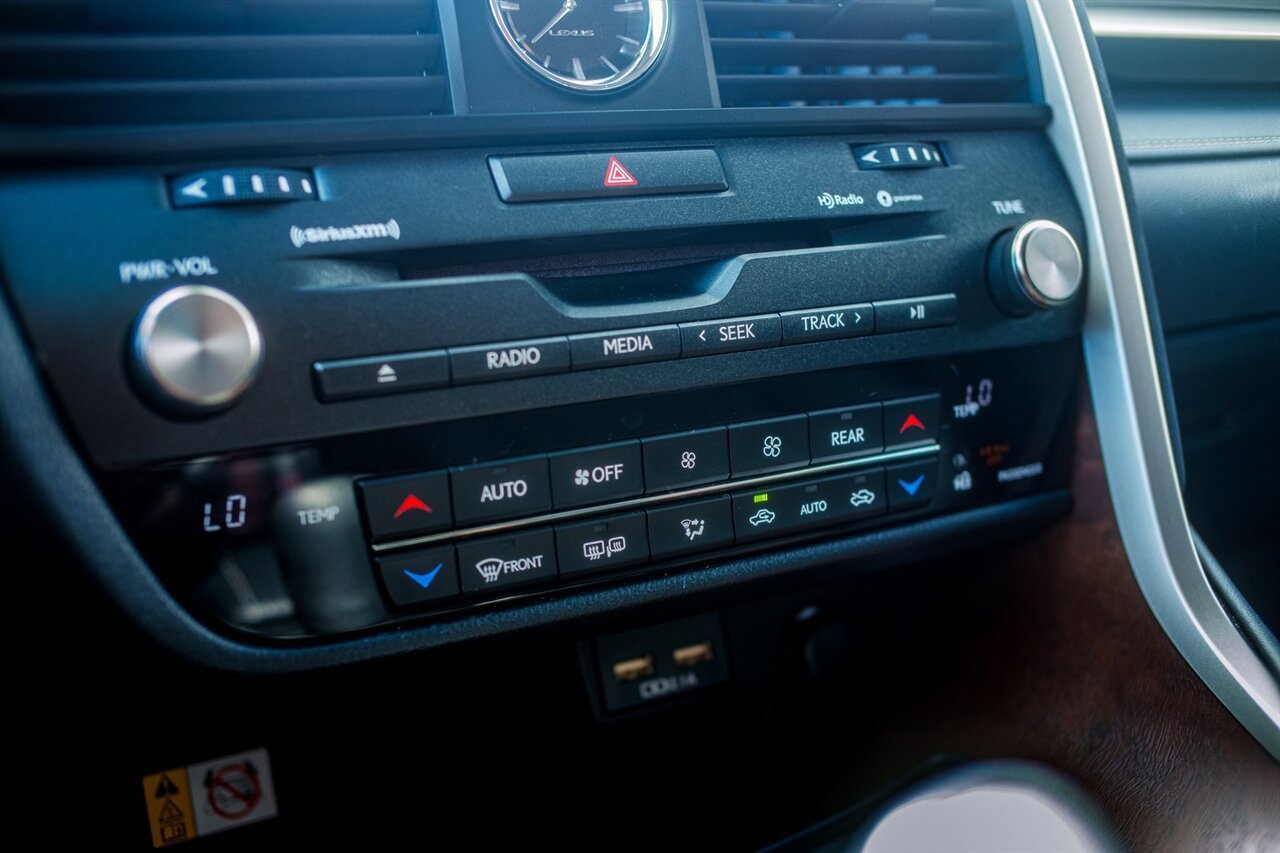 Used 2022 Lexus RX 350L FWD w/ Premium Package image 24