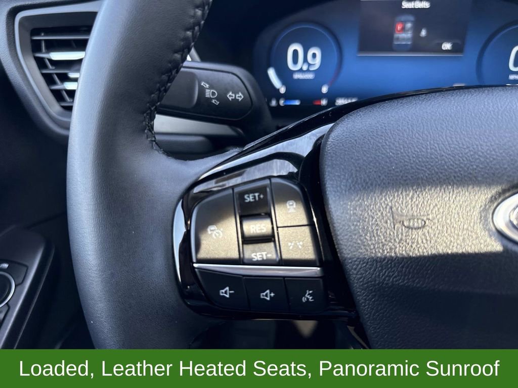 Certified 2024 Ford Escape Platinum AWD/4WD image 29