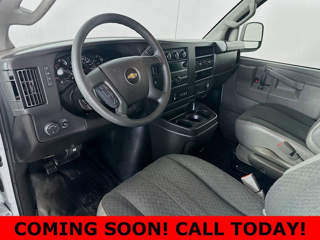 Used 2024 Chevrolet Express 2500 w/ Driver Convenience Package image 30