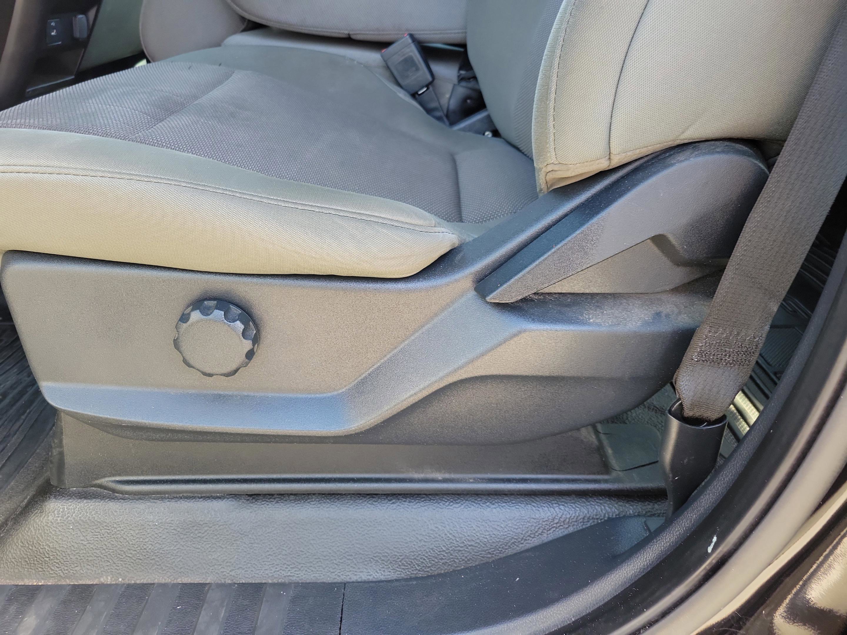 Certified 2022 Ford F350 XL w/ Power Equipment Group image 10