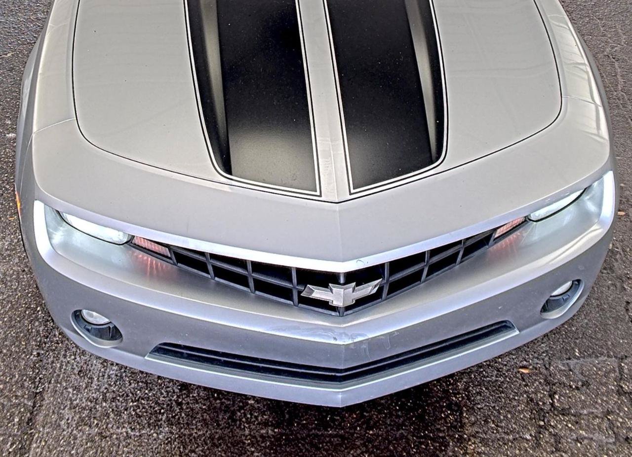 Used 2011 Chevrolet Camaro LT RWD image 6