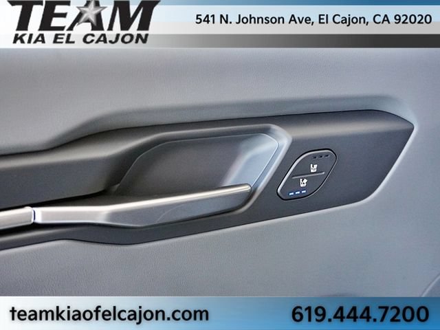 Certified 2024 Kia EV9 Light Long Range RWD image 25