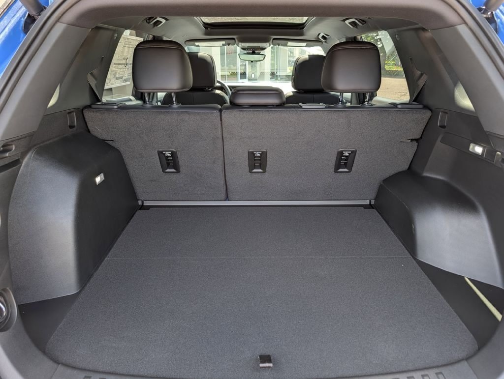 New 2026 GMC Terrain AT4 w/ Convenience Package III AWD/4WD image 29