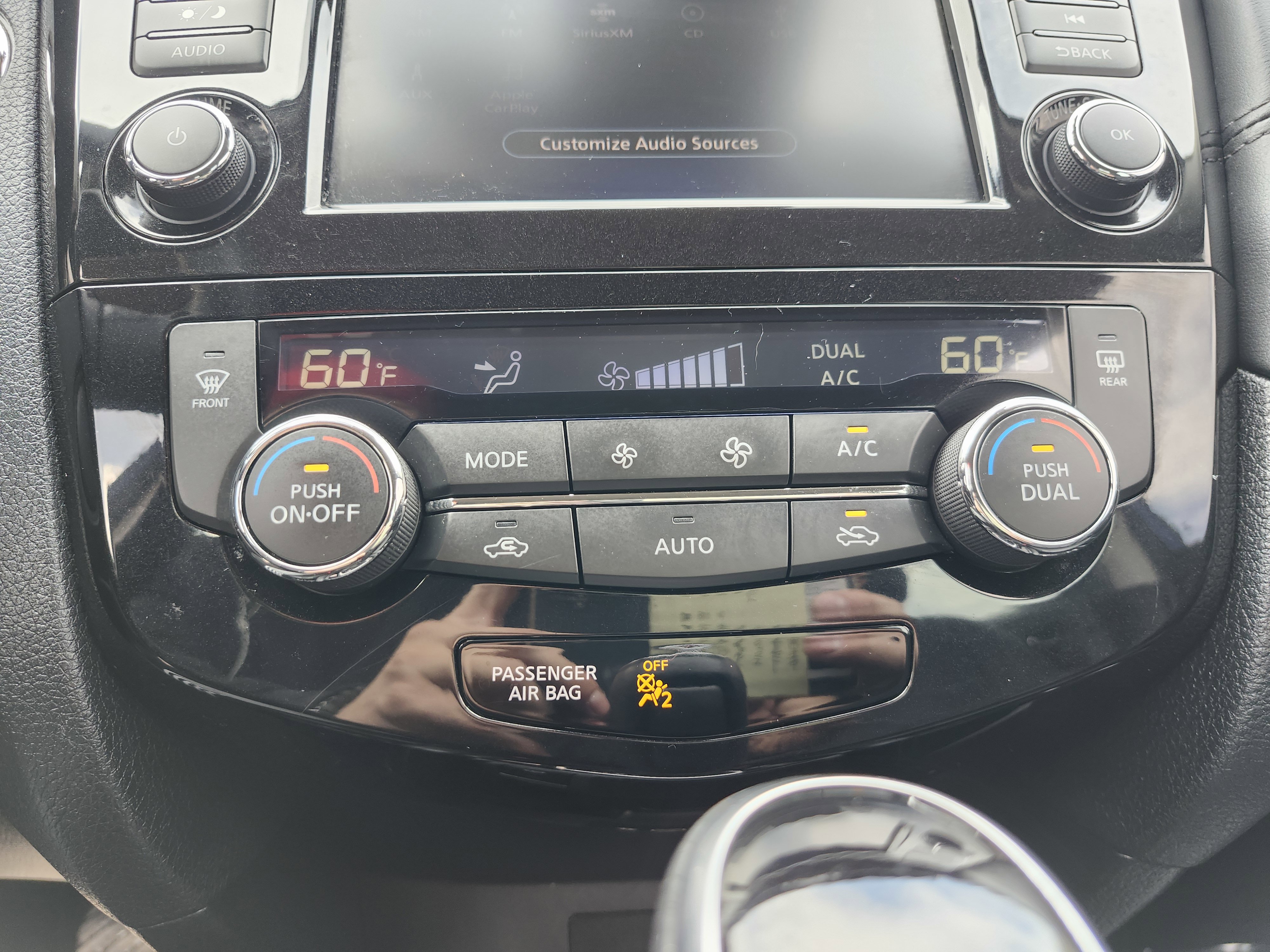 Used 2020 Nissan Rogue SL image 34