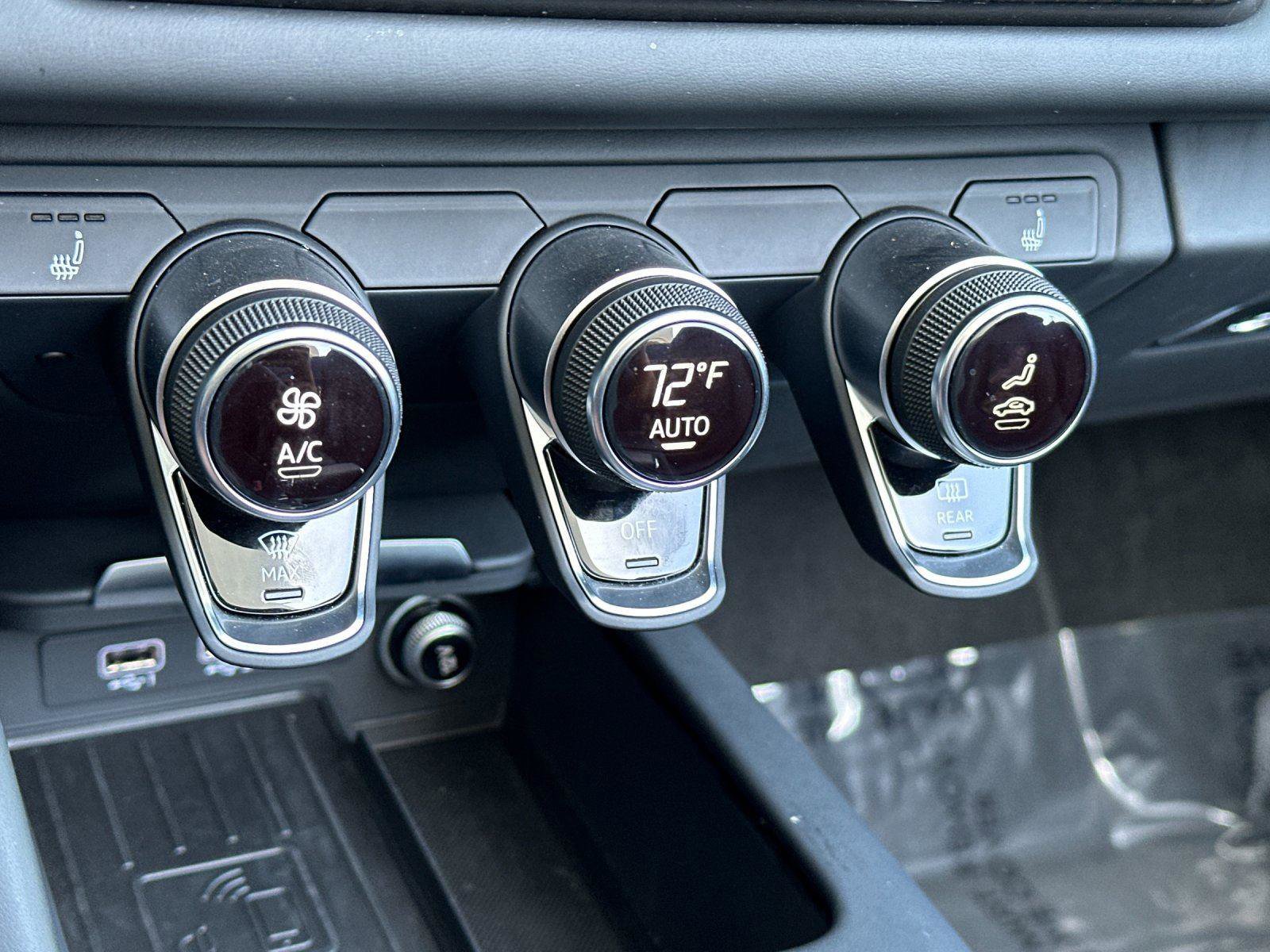 Used 2023 Audi R8 V10 performance w/ Carbon Exterior Package image 20