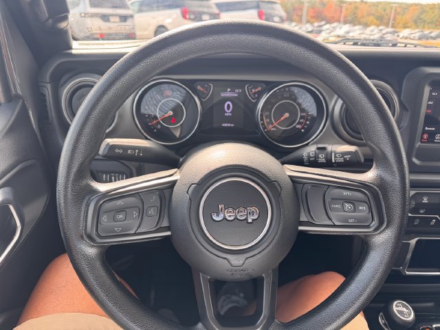 Used 2022 Jeep Wrangler Sport AWD/4WD image 42