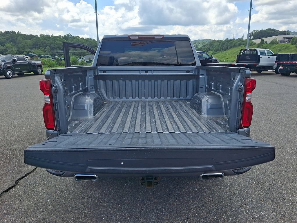 Used 2020 Chevrolet Silverado 1500 Custom w/ Custom Value Package AWD/4WD image 29