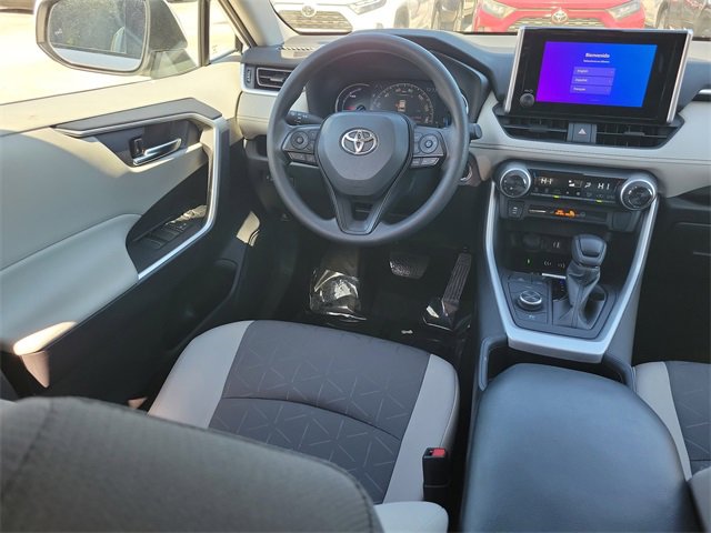Used 2024 Toyota RAV4 XLE image 8