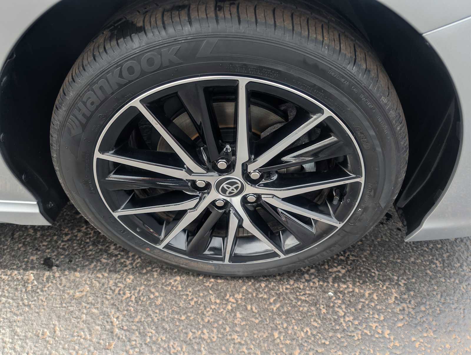 Certified 2023 Toyota Camry SE FWD image 9