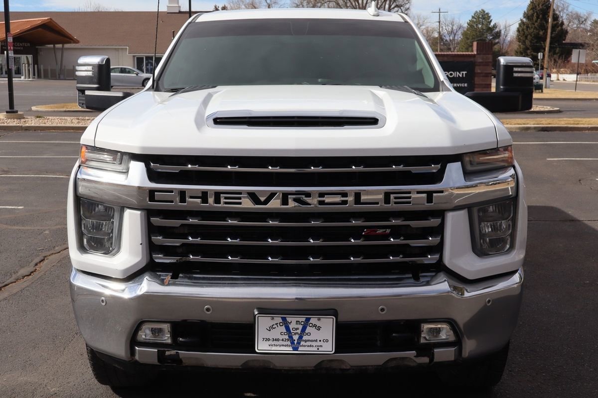 Used 2022 Chevrolet Silverado 3500 LTZ w/ LTZ Plus Package image 12