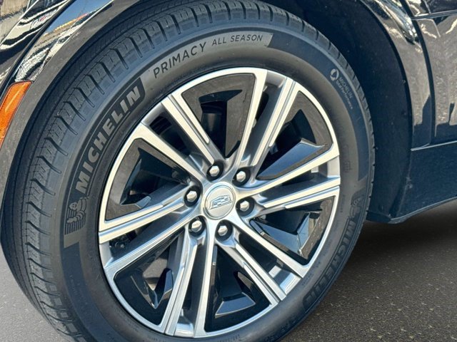 Certified 2024 Cadillac Lyriq Luxury AWD/4WD image 7