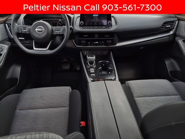 Certified 2023 Nissan Rogue SV image 24