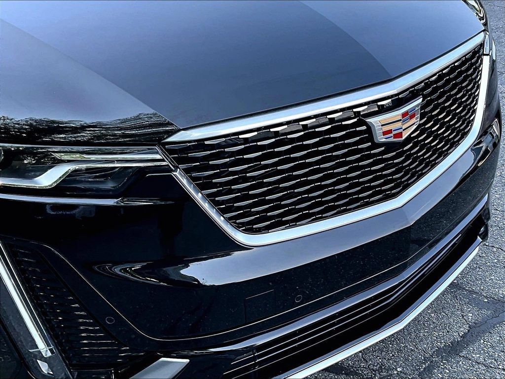 Used 2024 Cadillac XT6 Luxury AWD/4WD image 31