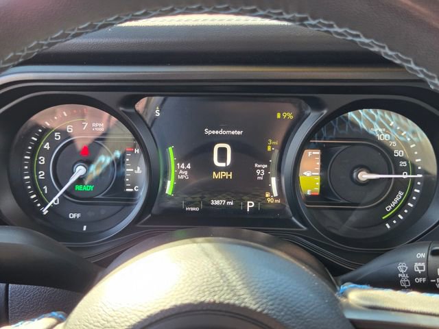 Used 2024 Jeep Wrangler Rubicon image 32