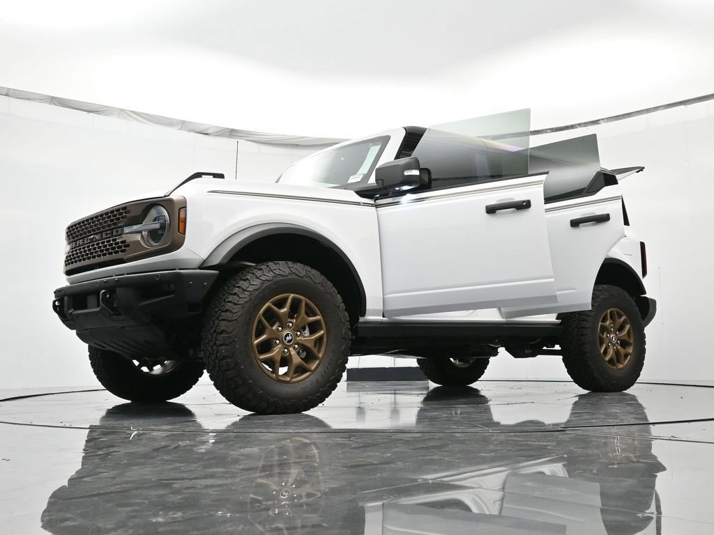 New 2025 Ford Bronco Badlands image 51