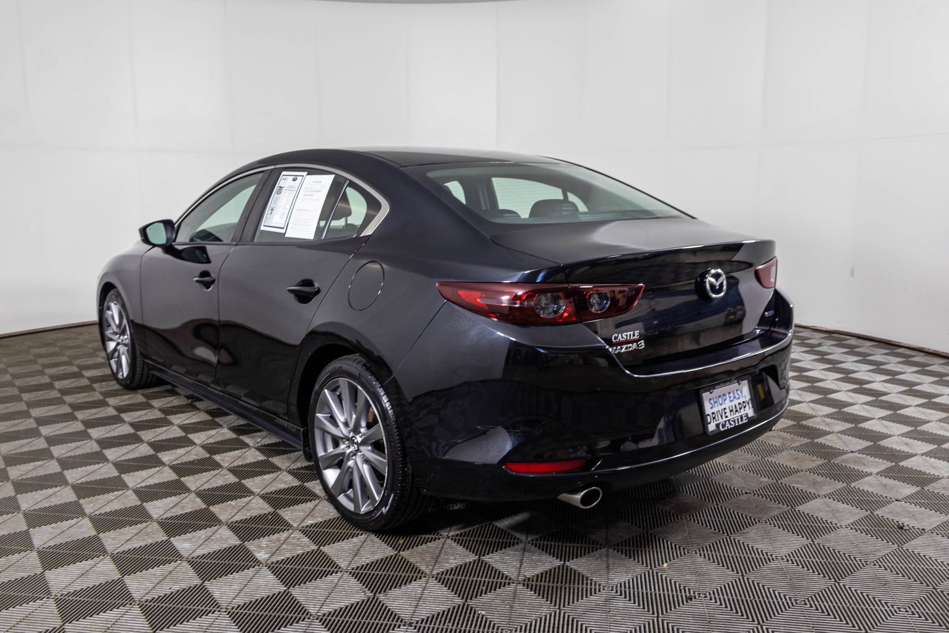 Used 2020 MAZDA MAZDA3 Sedan w/ Select Package FWD image 15