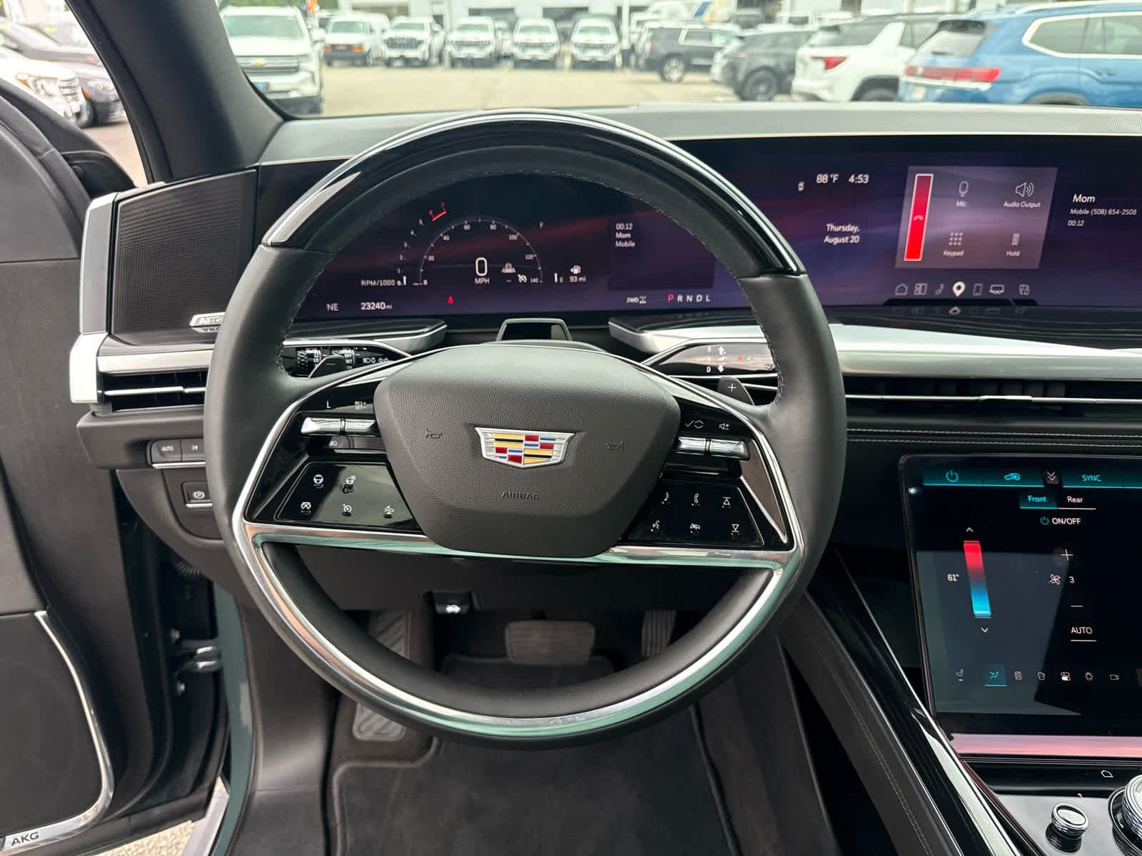 Used 2025 Cadillac Escalade ESV Sport w/ Touring Package AWD/4WD image 15