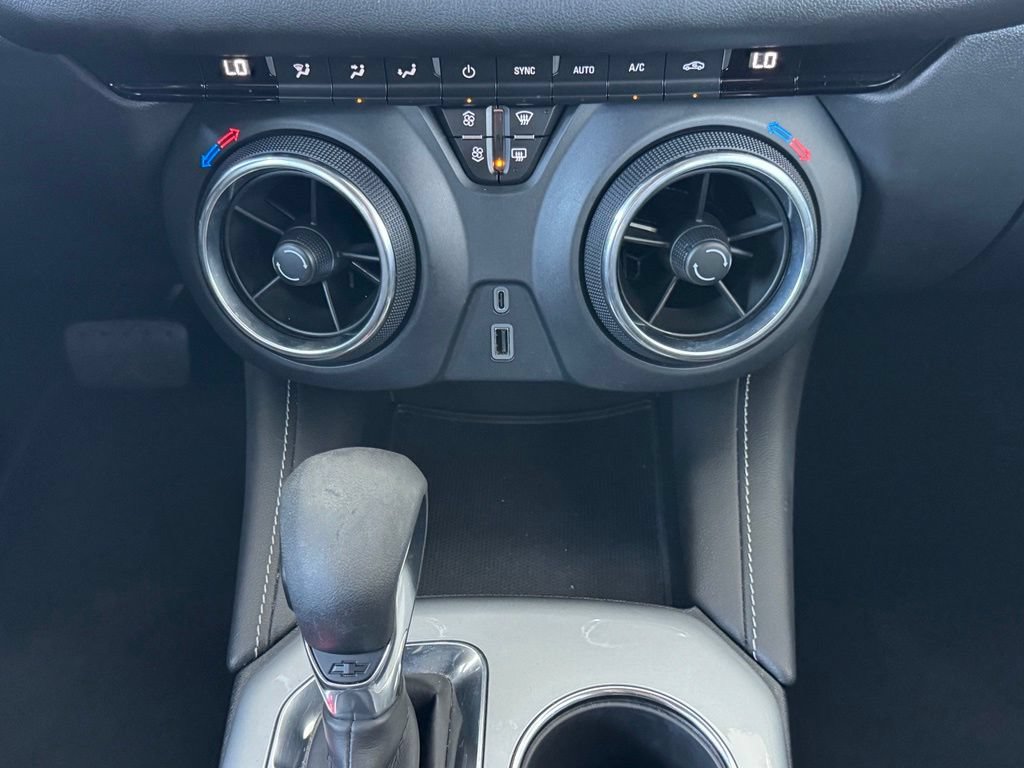 Used 2023 Chevrolet Blazer LT FWD image 31