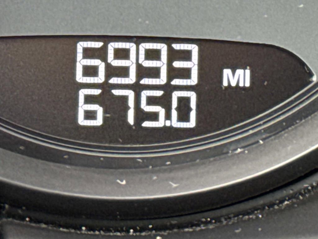 Certified 2025 Porsche Macan image 29