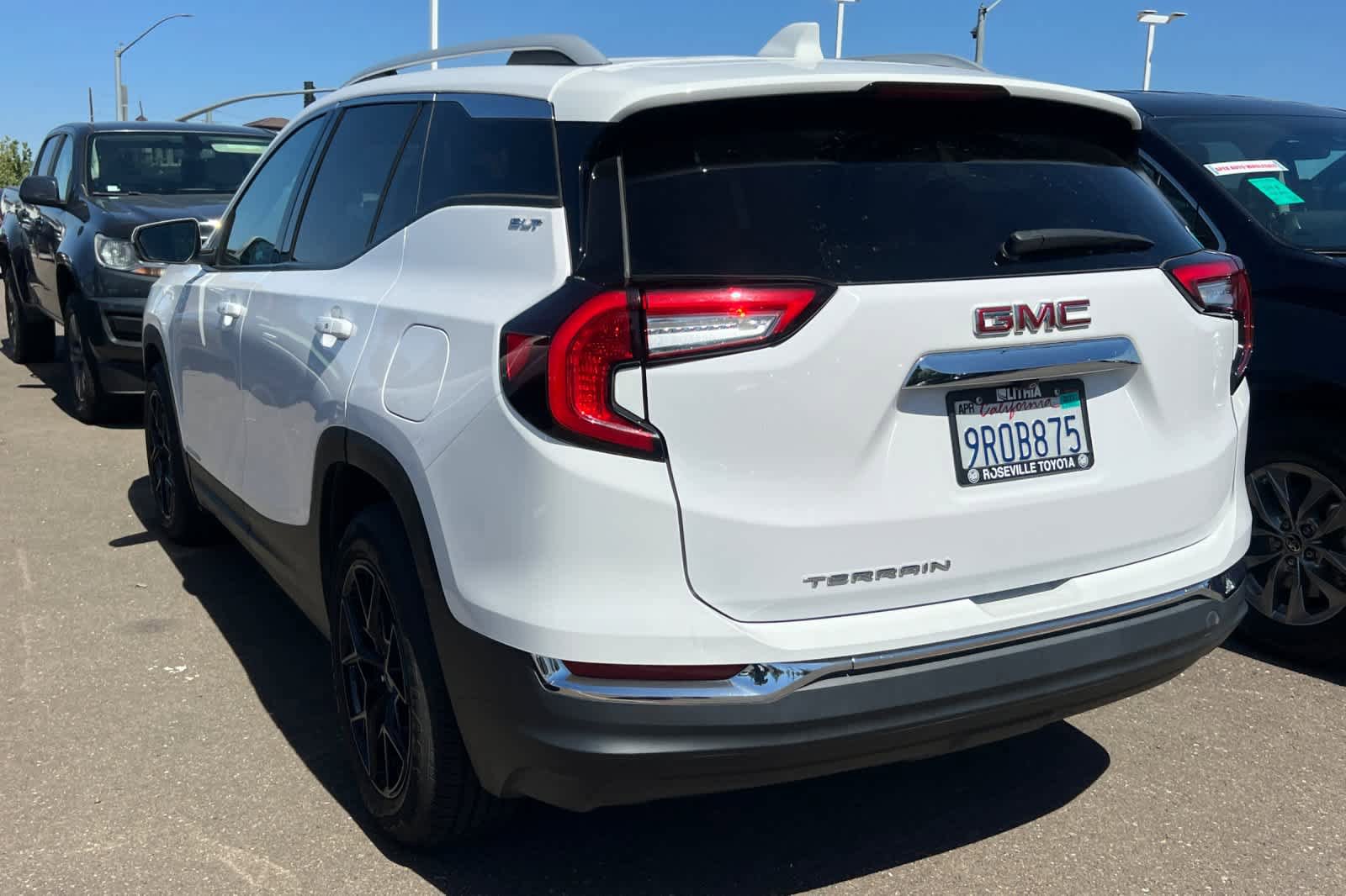 Used 2022 GMC Terrain SLT FWD image 6