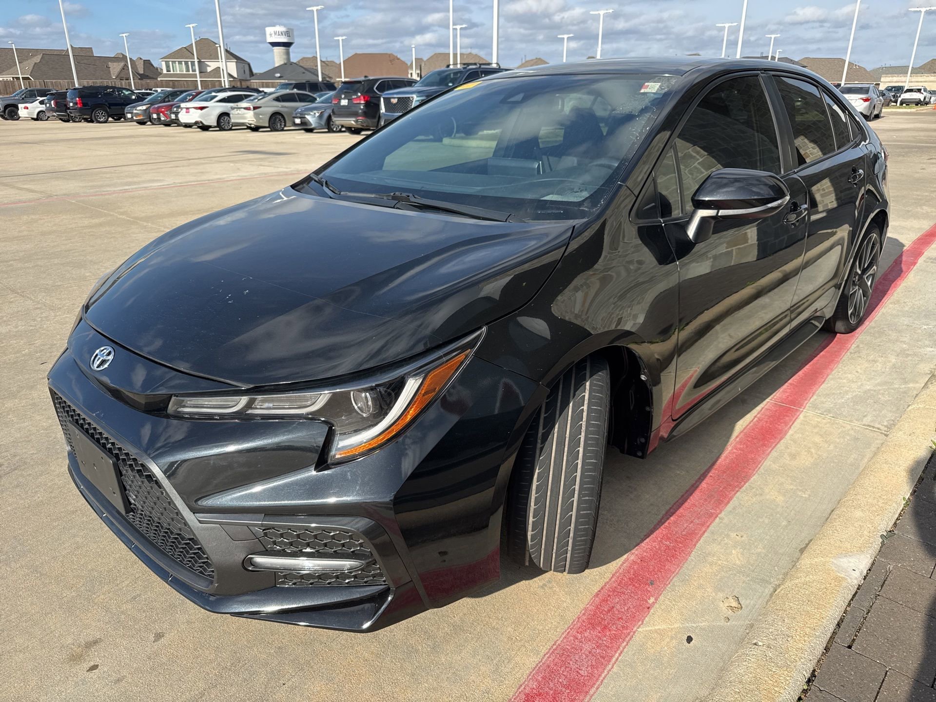 Used 2021 Toyota Corolla SE image 3