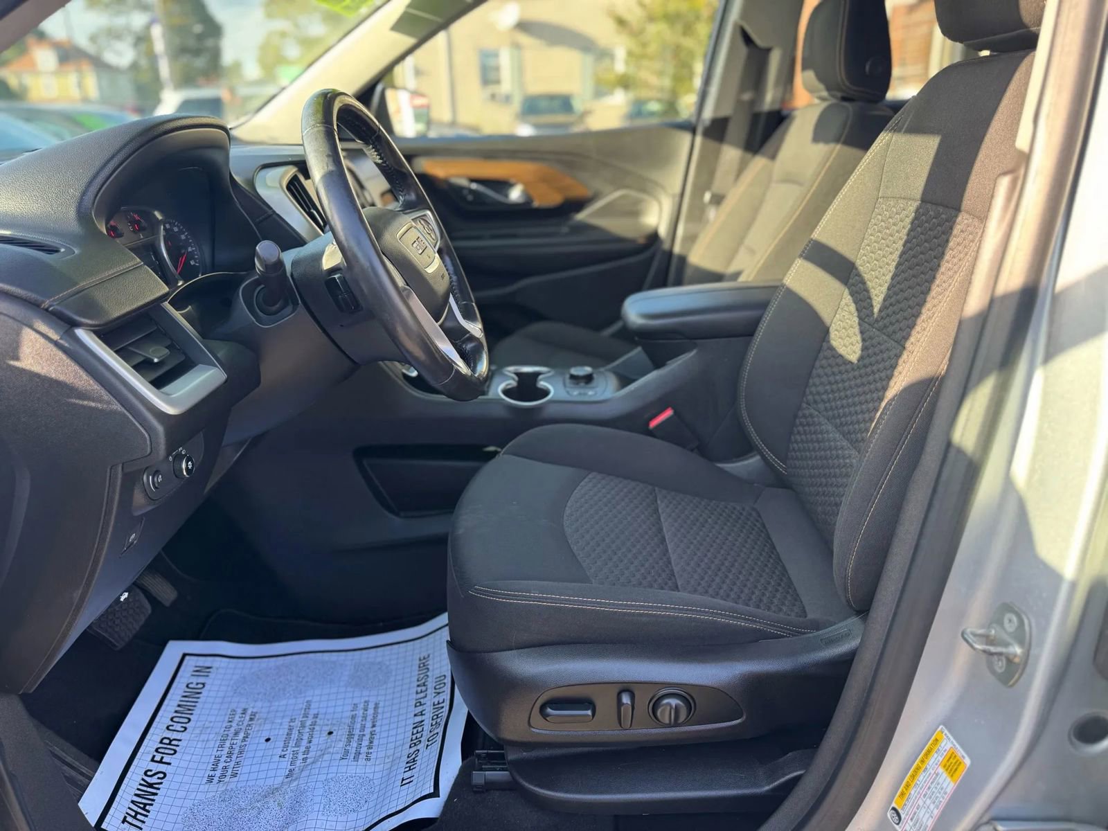 Used 2018 GMC Terrain SLE w/ Driver Convenience Package image 11