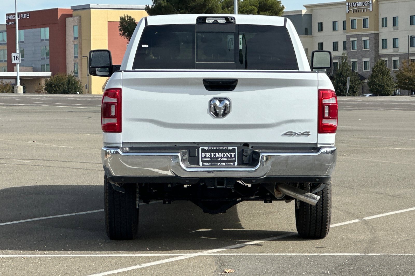 New 2024 RAM 2500 Tradesman w/ Towing Technology Group image 4