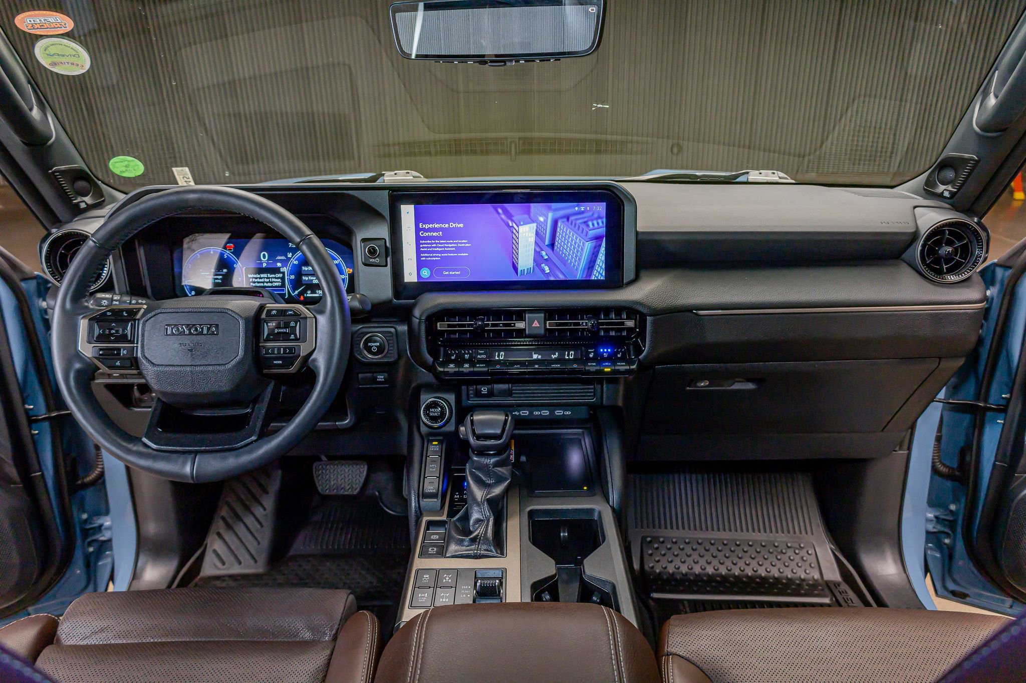 Used 2025 Toyota Land Cruiser w/ Premium Package image 15