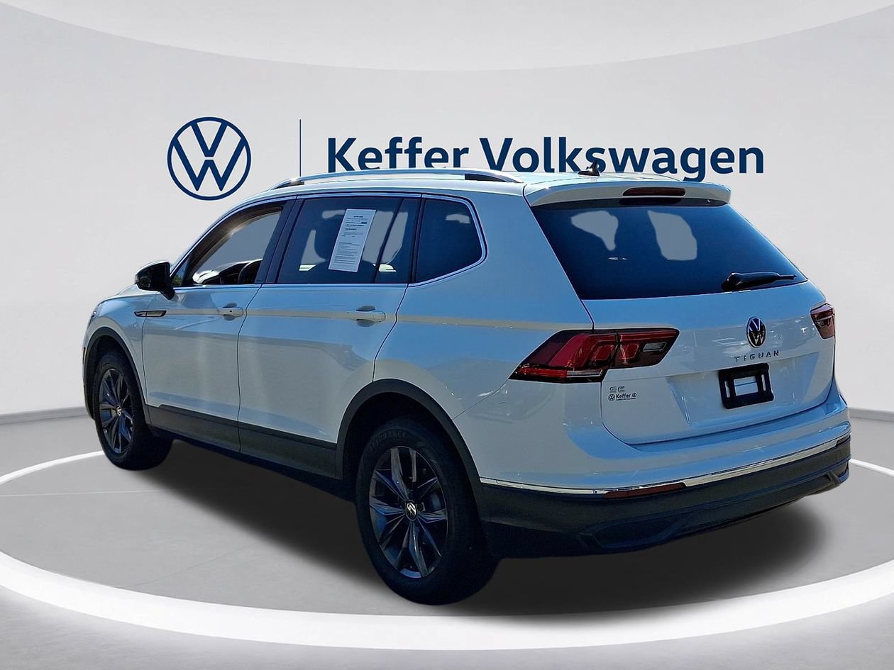 Certified 2023 Volkswagen Tiguan SE FWD image 4