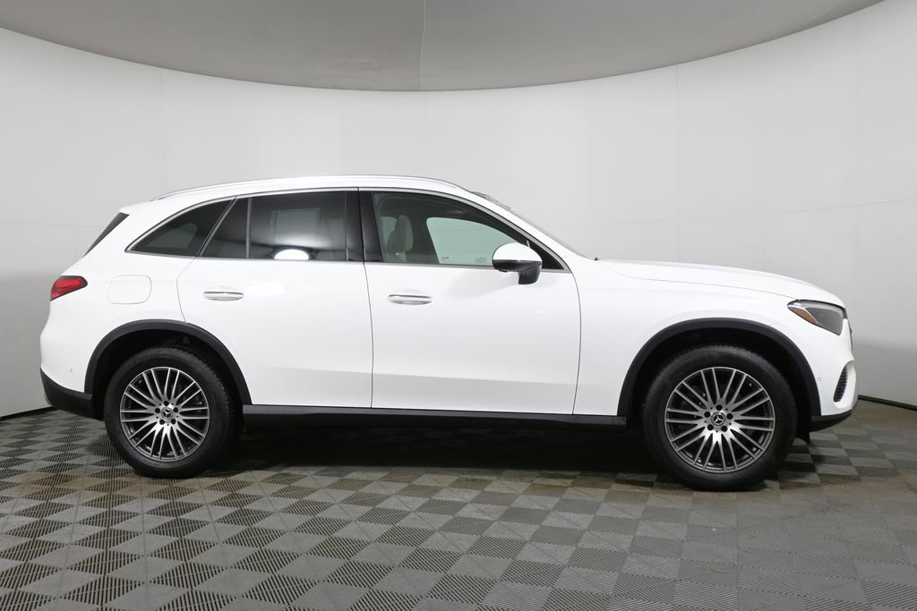 Certified 2026 Mercedes-Benz GLC 300 4MATIC image 8