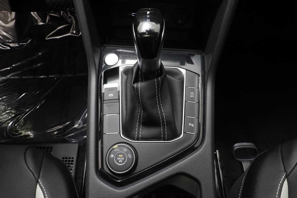 New 2026 Volkswagen Taos SEL AWD/4WD image 14