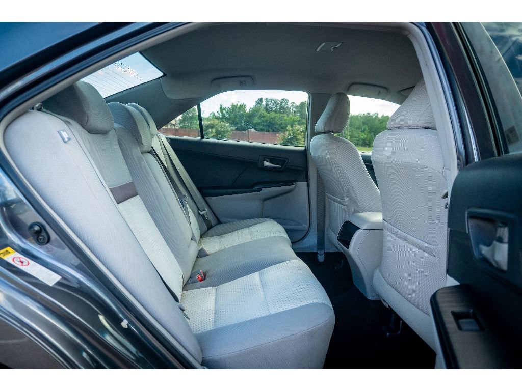 Used 2013 Toyota Camry FWD image 15
