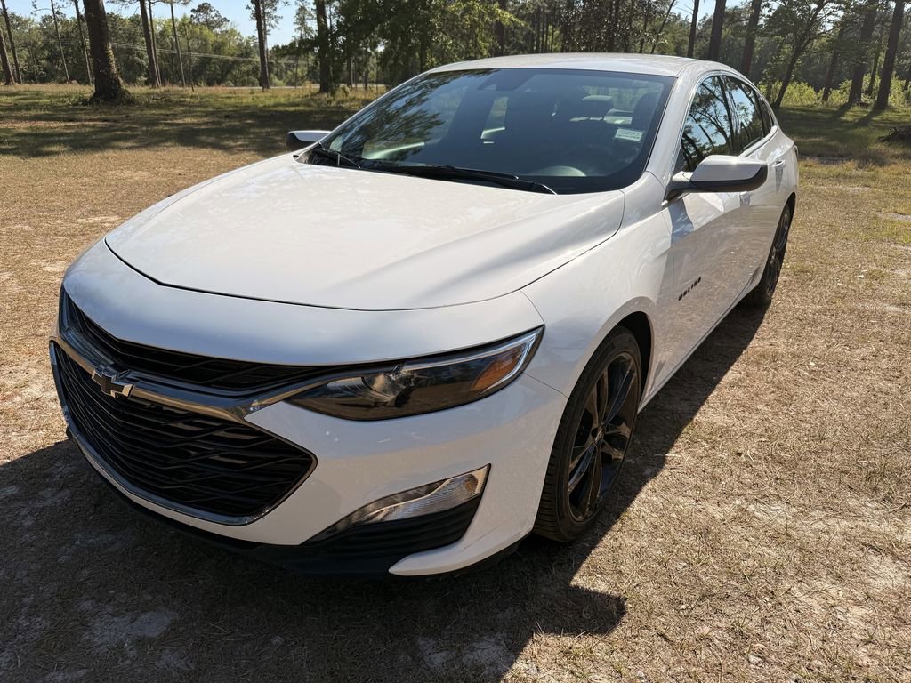 Used 2024 Chevrolet Malibu LT w/ Sport Edition FWD image 1