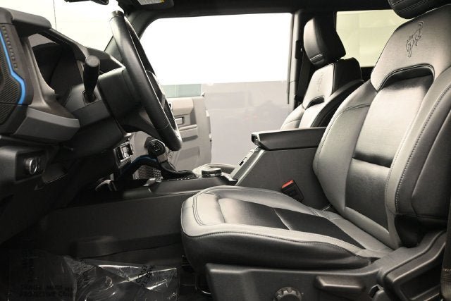 Used 2024 Ford Bronco Black Diamond AWD/4WD image 16