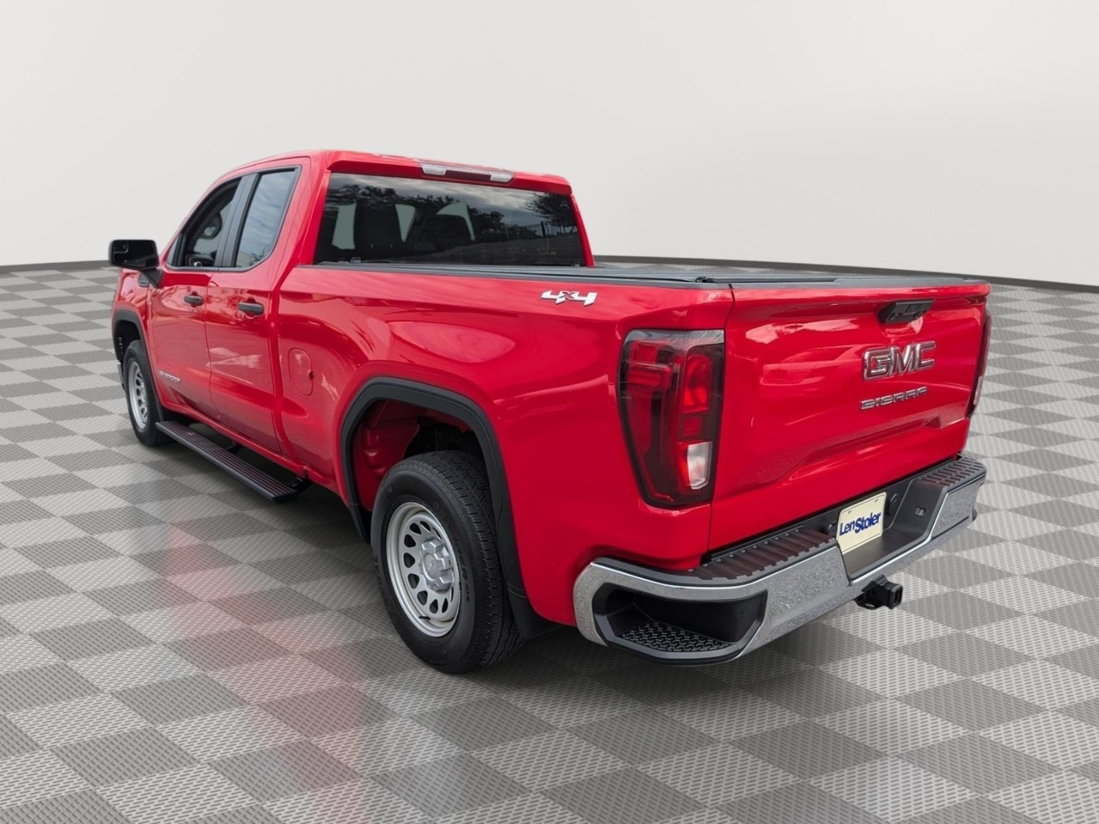 Used 2023 GMC Sierra 1500 Pro w/ Pro Value Package AWD/4WD image 3