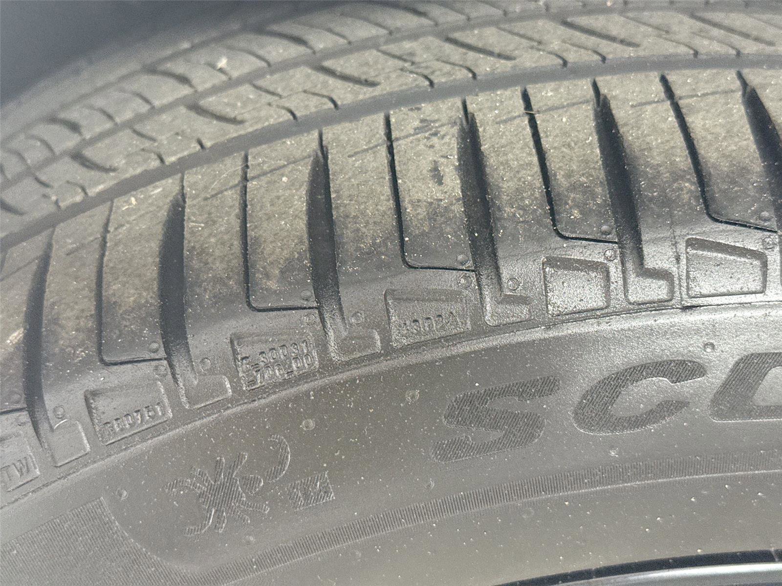 Used 2026 Tesla Model Y Long Range image 7