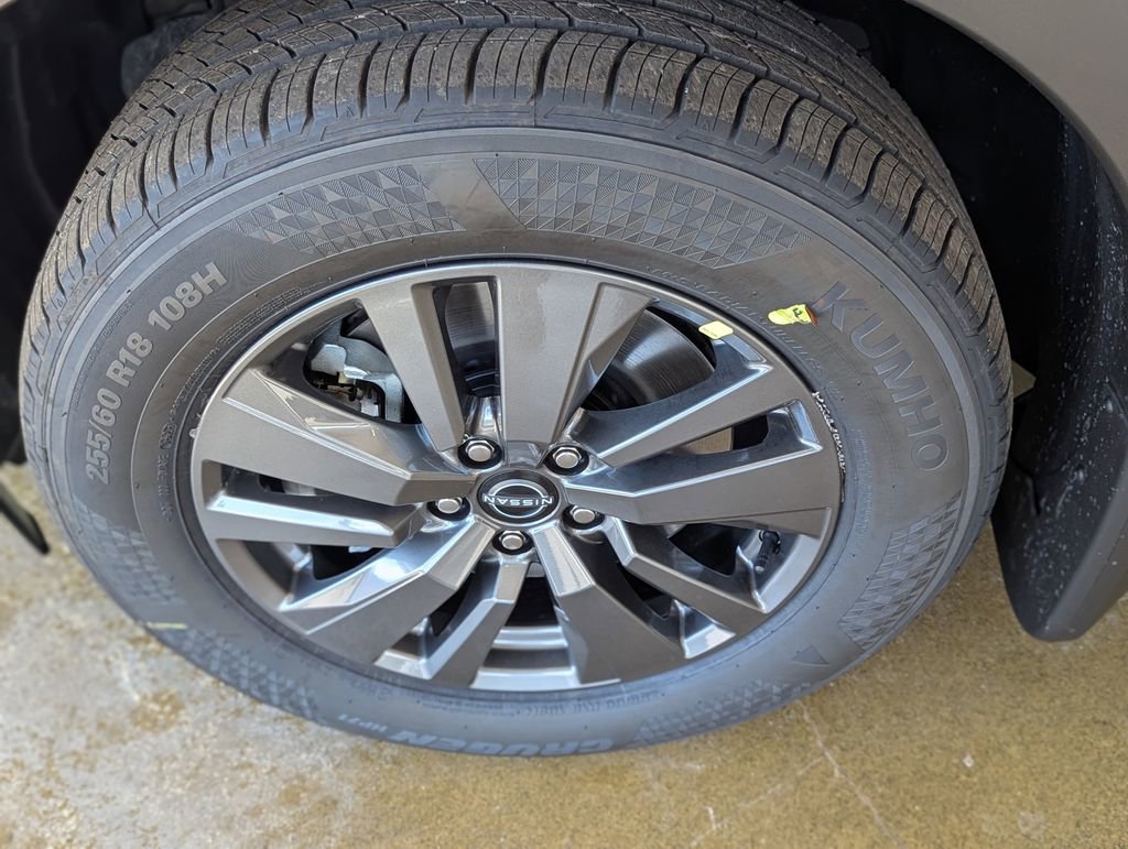 New 2026 Nissan Pathfinder SV image 12