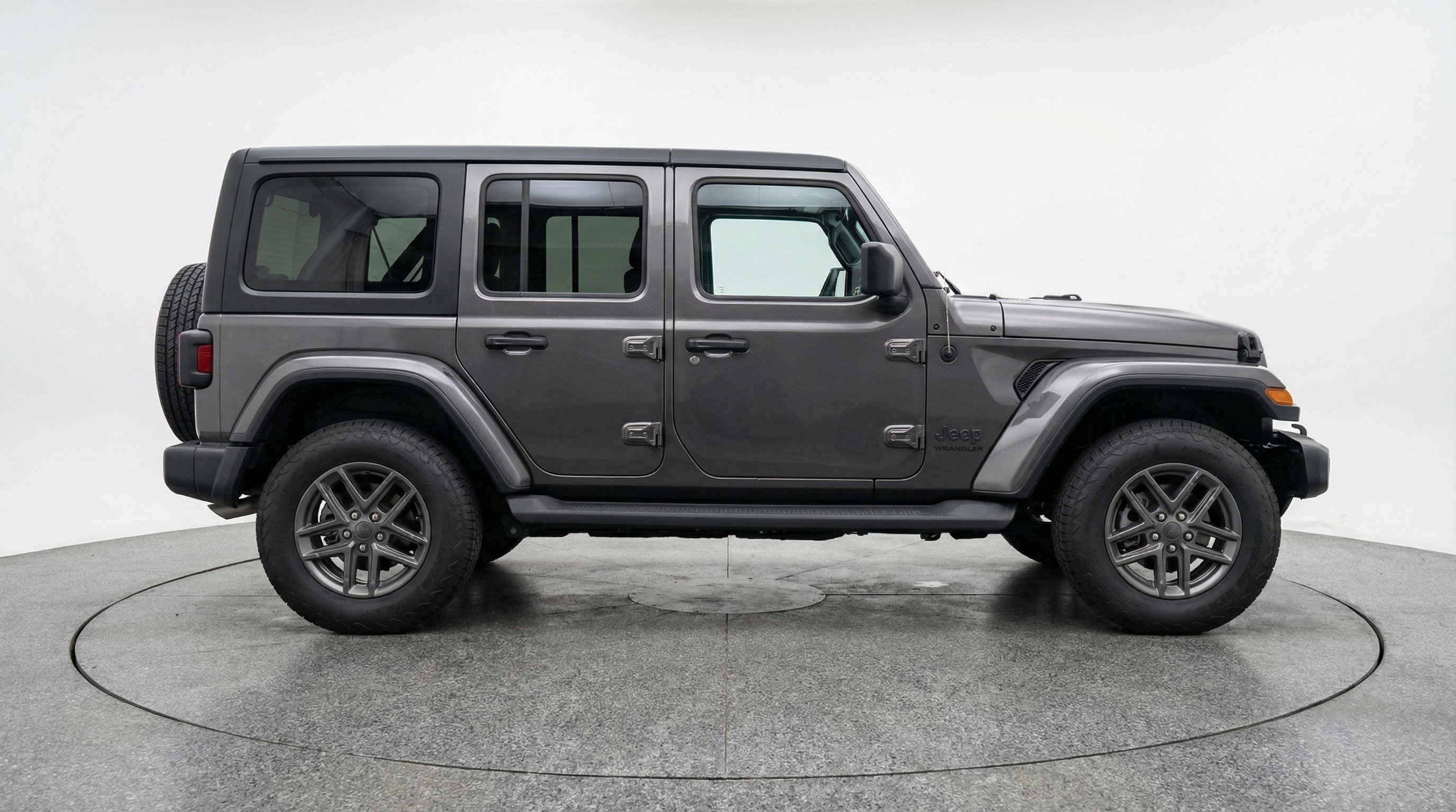 Used 2025 Jeep Wrangler Unlimited Sport AWD/4WD image 11