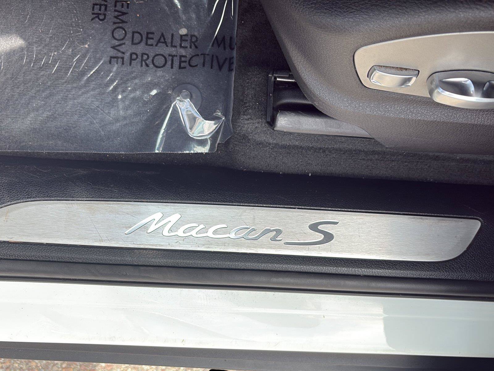 Used 2018 Porsche Macan S AWD/4WD image 54