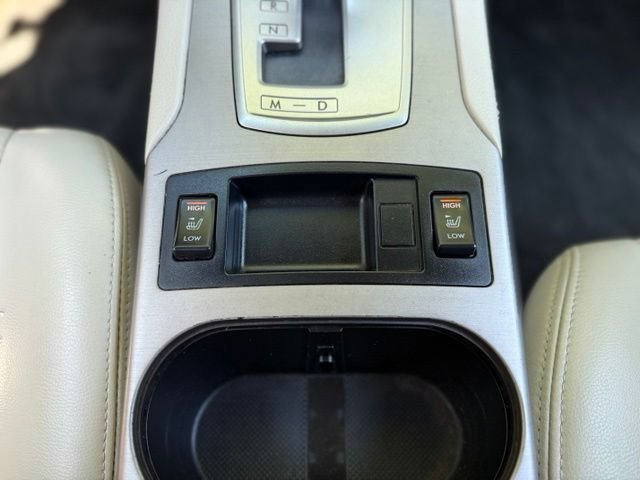 Used 2011 Subaru Outback 2.5i Limited AWD/4WD image 33