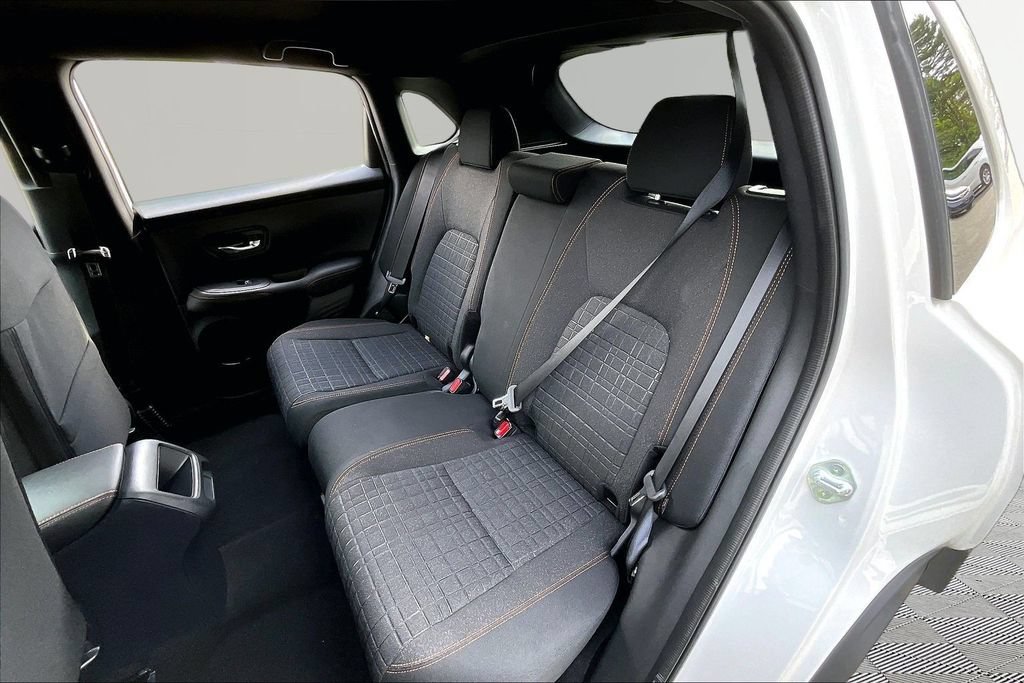 Certified 2024 Honda HR-V Sport image 16