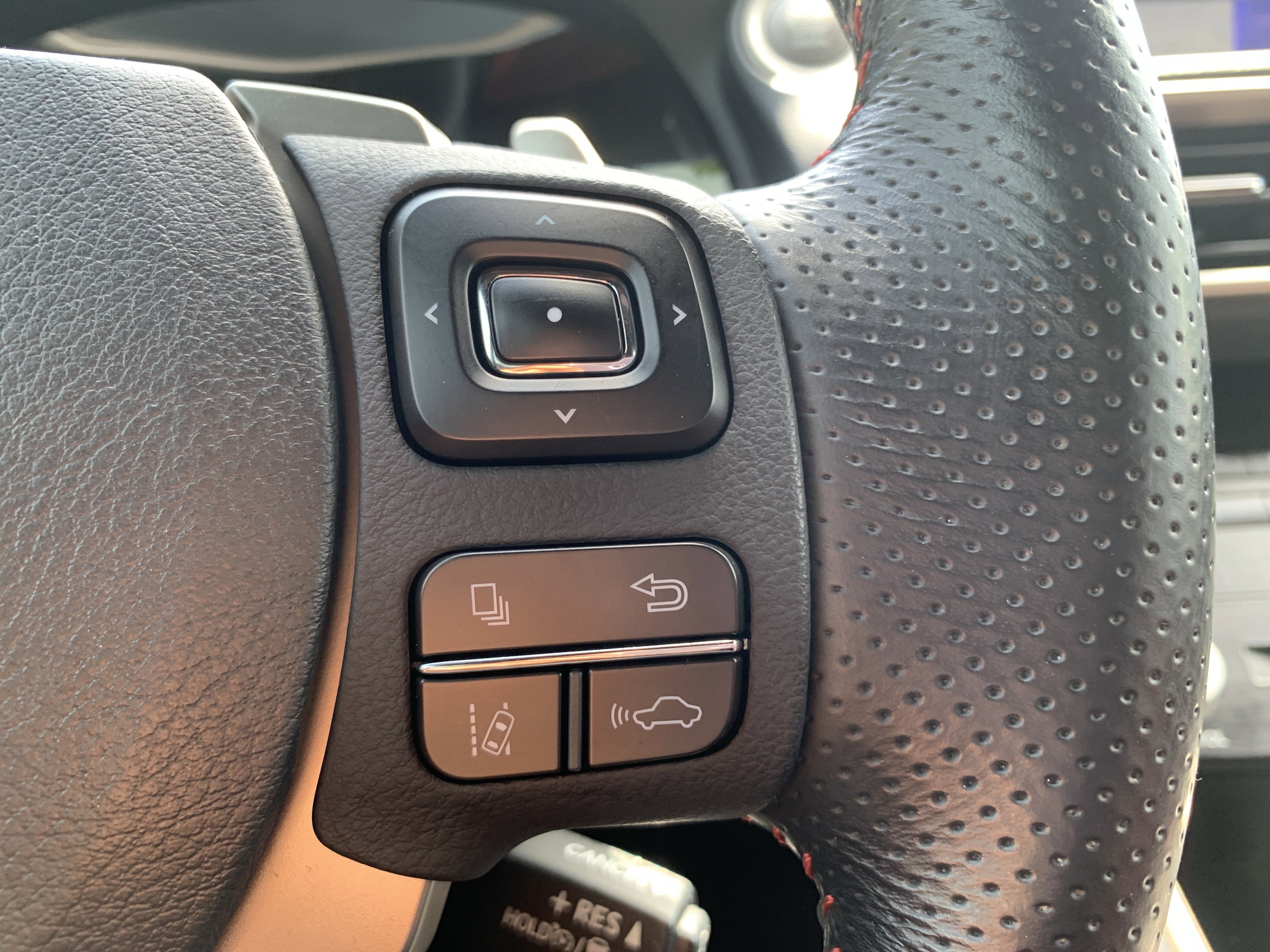 Used 2017 Lexus IS 350 F Sport w/ F Sport Package RWD image 20
